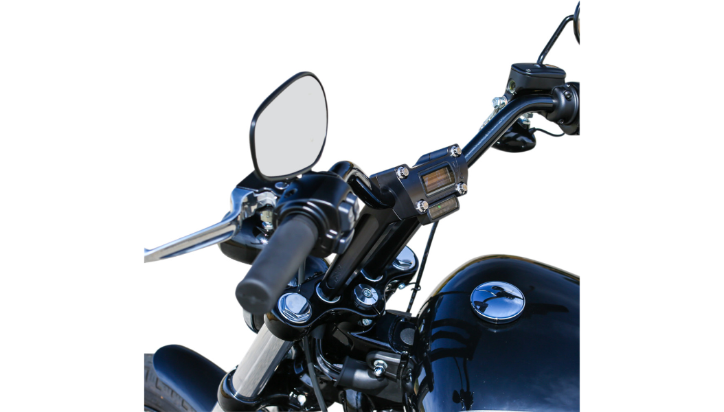 Thrashin 1in Risers 8In W/ Guage Cutout 18-22 Softail