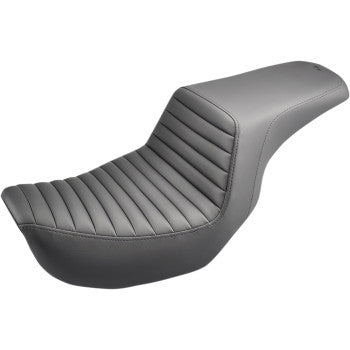 Saddlemen Step-Up Seat Tuck-n-Roll Dyna
